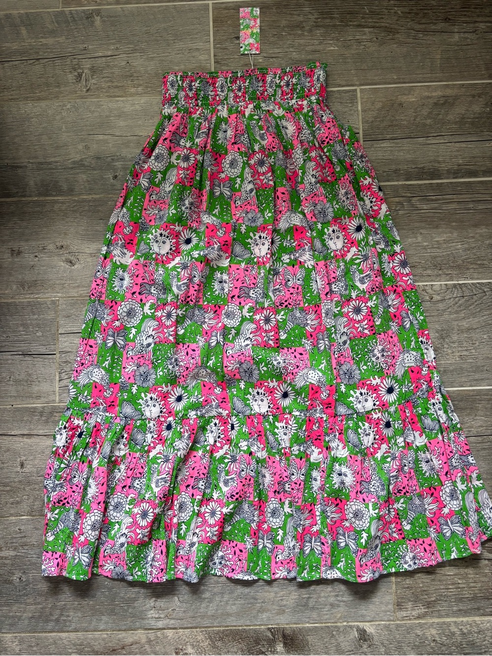 Lilly Pulitzer maxi skirt in vintage vault print of Chicken Check. NWT - Picture 3 of 6